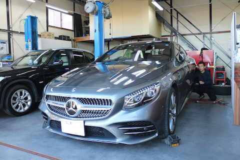 ベンツ Sクラスのヘコミ修理も即日施工が可能！