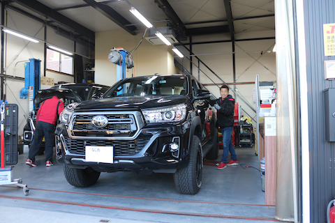 ドアのへこみ修理はデントリペアで直すのが１番！