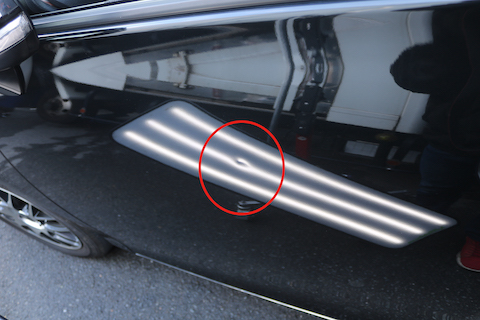 シエンタのドアのへこみを即時に修理！