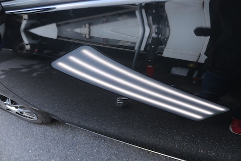 シエンタのドアのへこみを即時に修理！