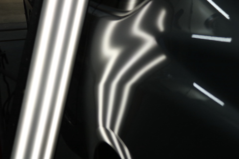 86リアフェンダーのへこみをデントリペアで即時解決！