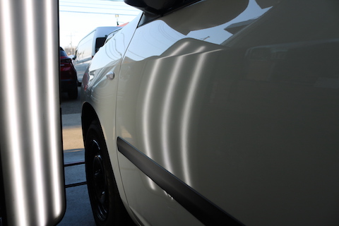 車のへこみ修理が気軽に直せる！最短15分、8,000円〜