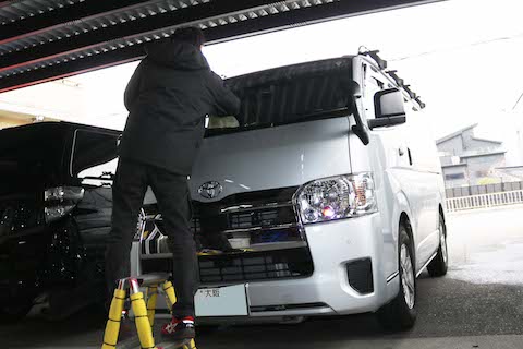 ウインドリペアでフロントガラス交換しない修理！