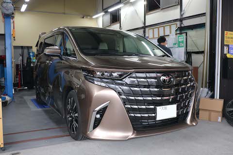 へこみ修理跡が気になる！デントリペアで修正可能