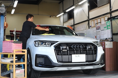 デントスマイルのフロントガラスひび割れ修理、ウインドリペアとは？