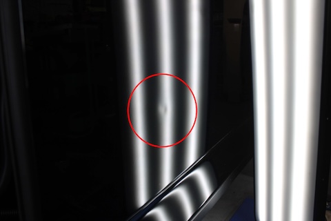 ノアのスライドドアへこみ修理、デントリペアで洗車も気持ちよく！