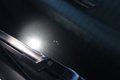 フロントガラス交換と言われたひび割れをウインドリペア修理