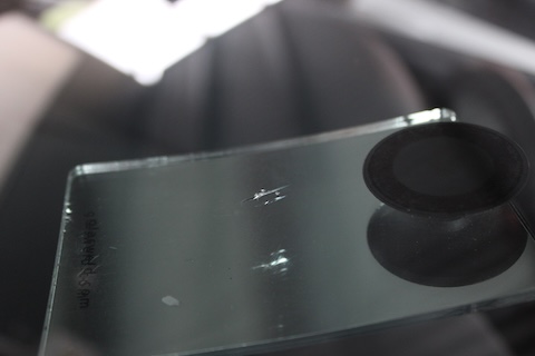 VOLVOのフロントガラスひび割れをウインドリペアで修理！