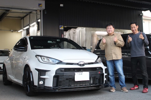 ヤリスのフロントガラスひび割れ修理をウインドリペアで対応！