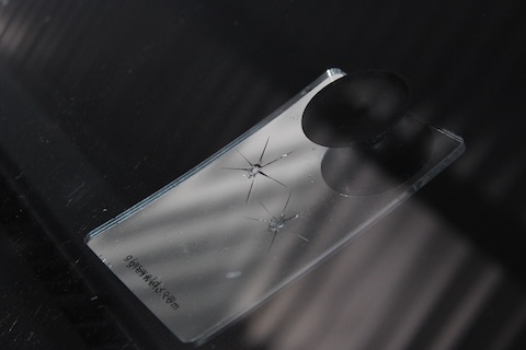 断られるフロントガラスひび割れ傷をウインドリペア修理！