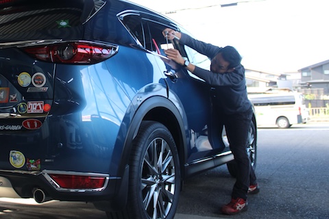 CX-5の複数へこみ修理、デントリペアでお得にスッキリ解決！