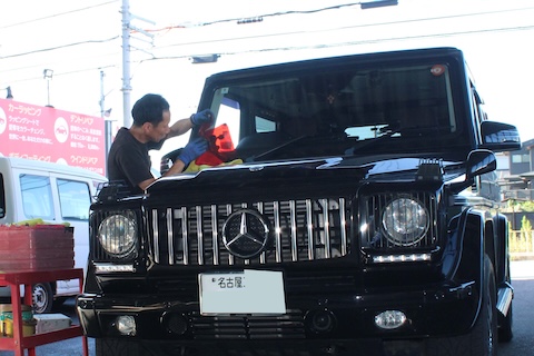 修理できないと断られたフロントガラスの傷をウインドリペアで対応！