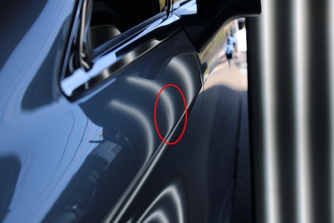 アルファードに小さなへこみ、薄い違和感もデントリペアで即時解決！