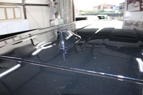 トヨタVOXYのルーフアンテナ破損を修理！雨漏りも防げます！