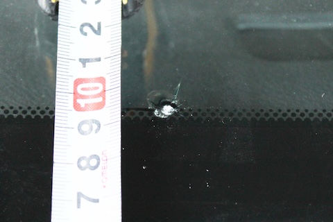 フロントガラスひび割れを即日修理！10cm以内の傷もウインドリペア対応可能