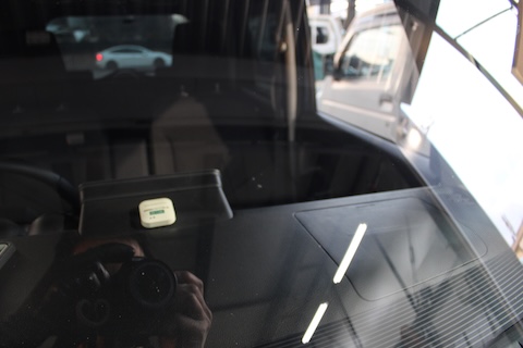 スペーシアの飛び石被害も即日対応！大きな傷でもウインドリペアで解決