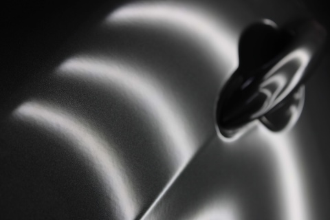 ジュリアのドア凹みを当日仕上げ！デントリペアで気になる悩みを即解決