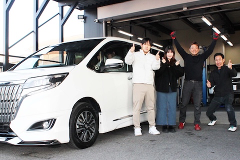 感謝の気持ちでいっぱい！お客様との大切な一枚