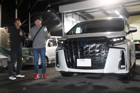 感謝の気持ちでいっぱい！お客様との大切な一枚