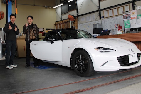 感謝の気持ちでいっぱい！お客様との大切な一枚