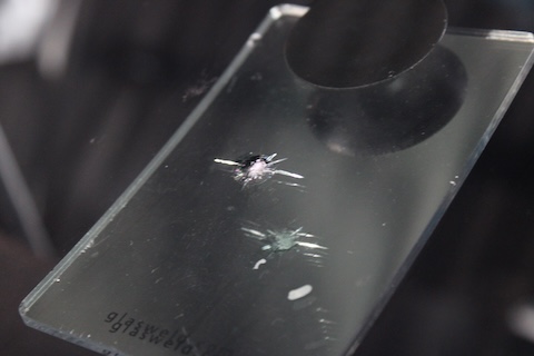 フロントガラスの色んなひび割れ修理対応！交野市