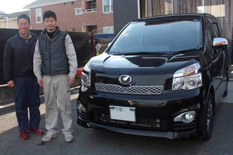 VOXY 板金・塗装 修理 へこみ