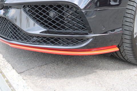 大阪のカーラッピング施工、デザインや部分施工もお任せ!