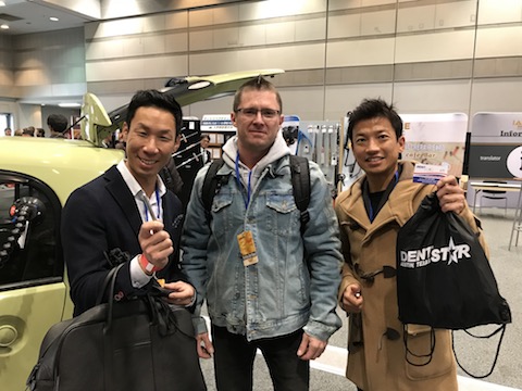 車のヘコミ修理、デントリペアのイベントで海外と技術交流会！