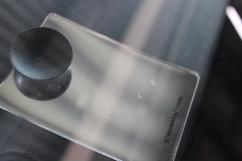 インプレッサのフロントガラス飛び石被害をウインドリペアで修理!