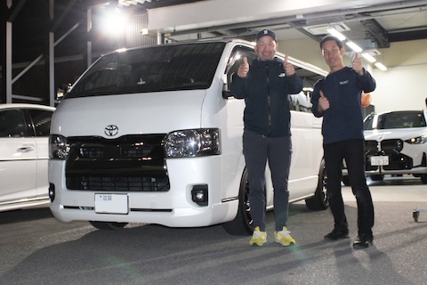 フロントガラス交換と案内されたひび割れ傷もウインドリペアで対応!