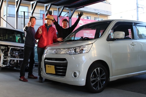 フロントガラスのひび割れが再発…他店修理後でもウインドリペアで対応