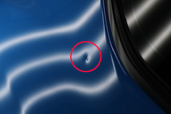 フェンダーのへこみ1