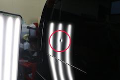 フェンダーのへこみ1