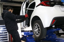 フェンダーのへこみ2